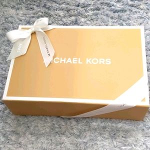 Michael kors original box